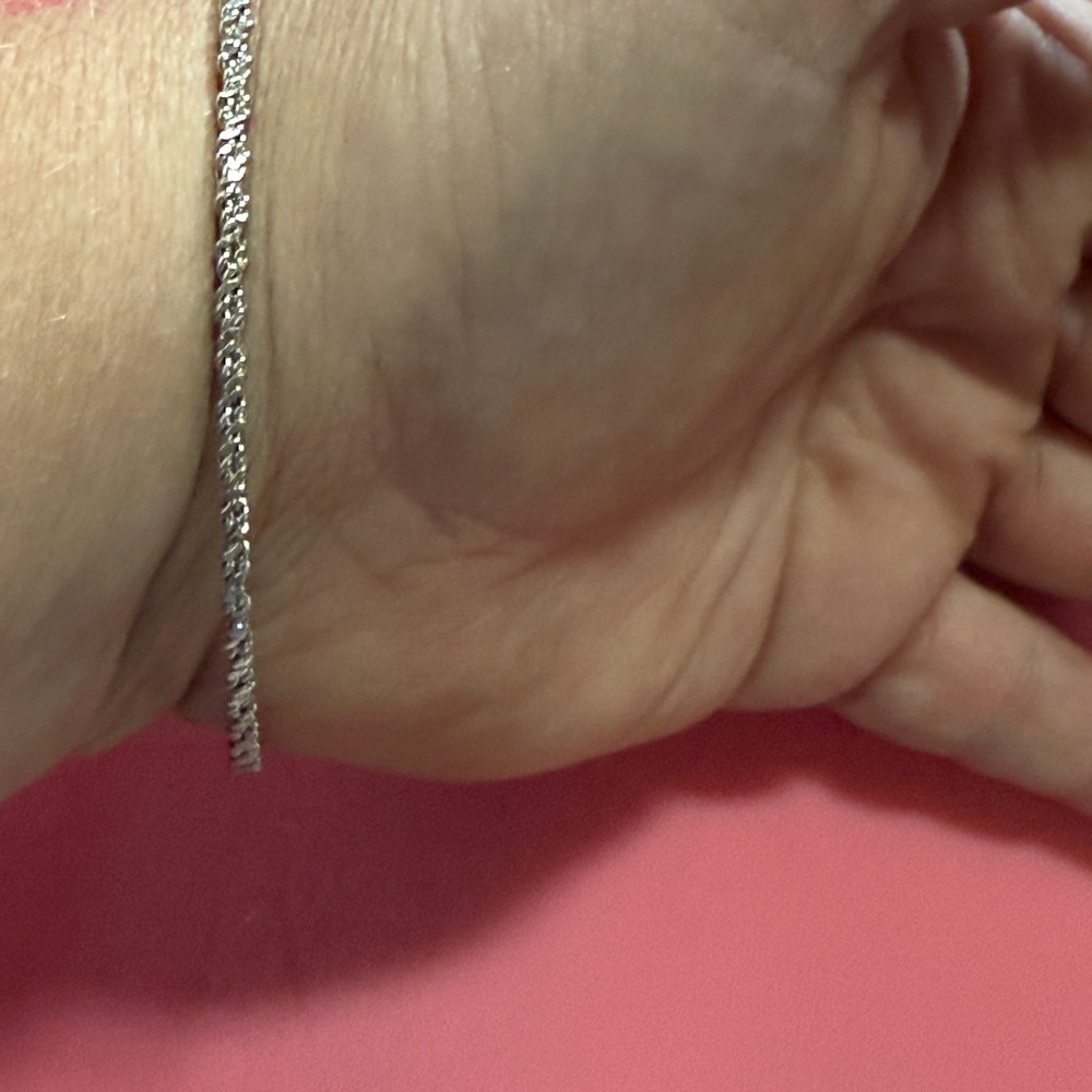 Simple Silver Bracelet - Picture 3 of 4